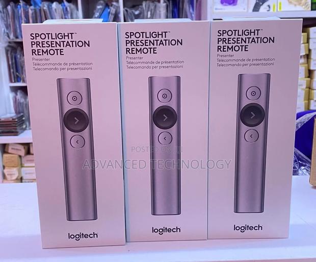 Logitech Spotlight Presentation Remote - main view