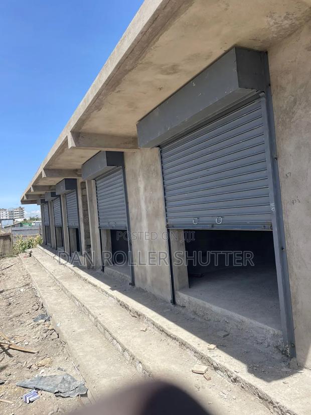 Heavy Gauge Manual Roller Shutter - main view