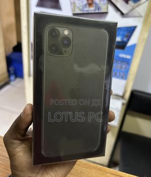 New Apple iPhone 11 Pro Max 256 GB Gray - main view