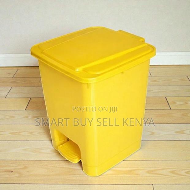 Long Lasting Plastic 30l Step Pedal Design Waste Garbage Dust Bin