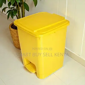 Heavy Duty 30l Hard Plastic Body Step Pedal Waste Garbage Dust Bin