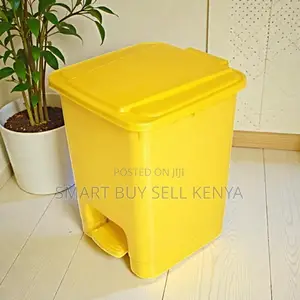 Quality Ensured 30l Hard Plastic Body Step Pedal Waste Garbage Bin