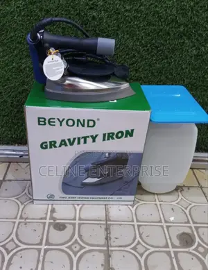 Gravity Steam Iron Box