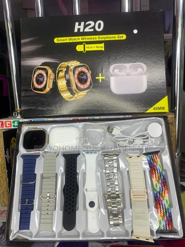 *H20 Max Smart Watch Now Available!!* * Comes With 1 Earbuds