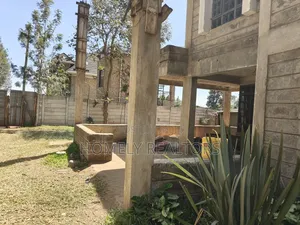4bdrm Maisonette in Kerarapon Drive, for sale