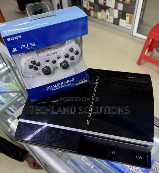 Chipped Sony Playstation3 With 4 Games - thumbnail 3