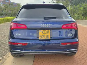 Audi Q5 2018 Blue