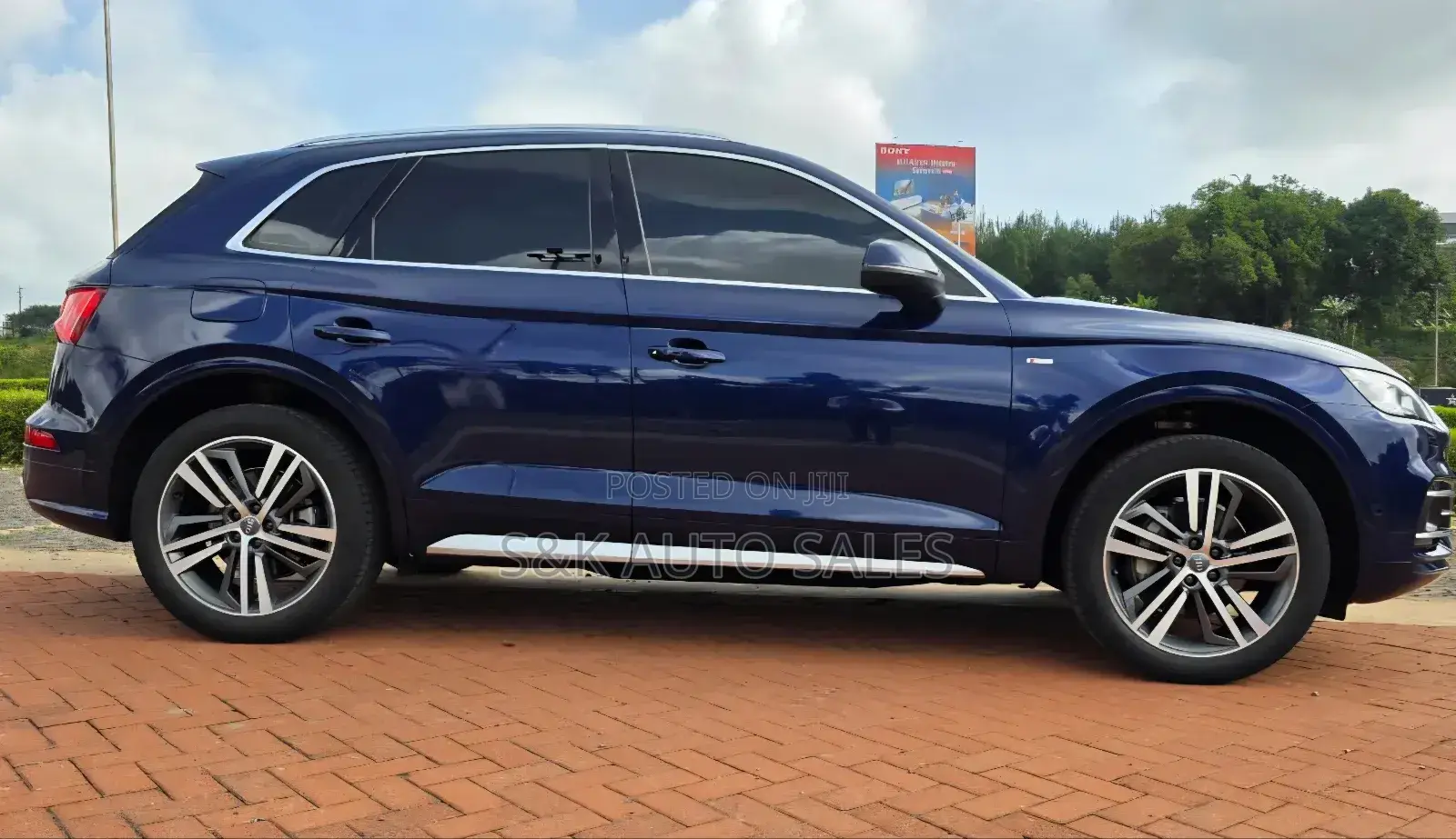 Audi Q5 2018 Blue