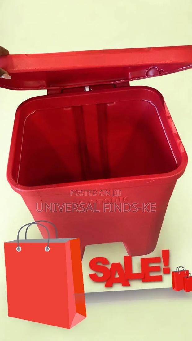 Heavy Pedal Bin 60 Litres