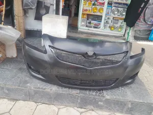 Front Bumper Toyota Belta 2006,2007,2008,2009,2010,2011,2012/Yaris