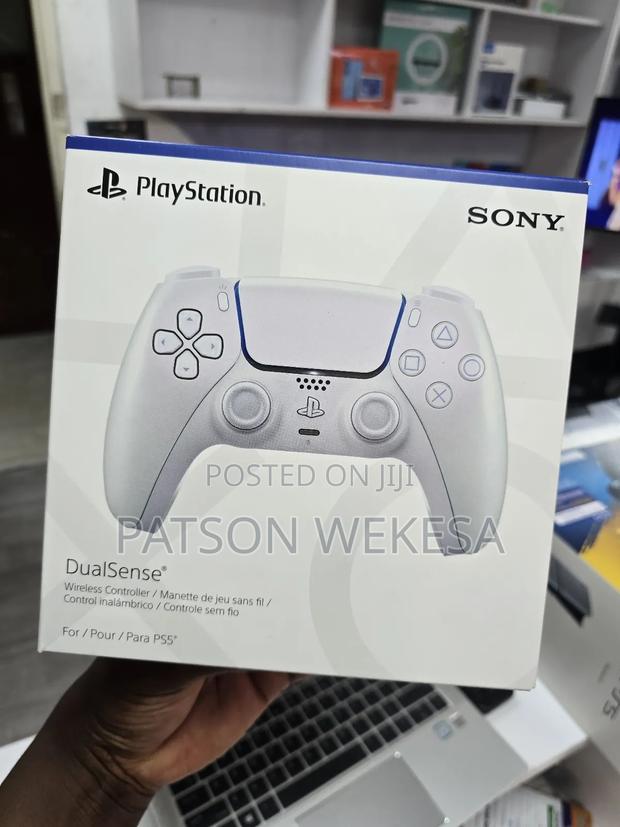 Playstation 5 Dualsense Wireless Controller White - main view