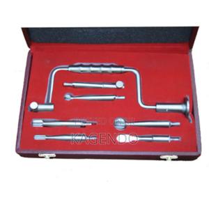 Cranial Hand Drill – Manual Neurosurgical Instrument - thumbnail 2