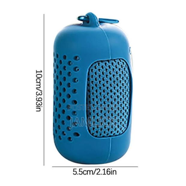Portable Sports Quick-Dry Cool Towel in Silicone Pocket - Pm