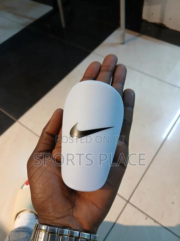 Nike Mini Shin Pads - Football/Soccer