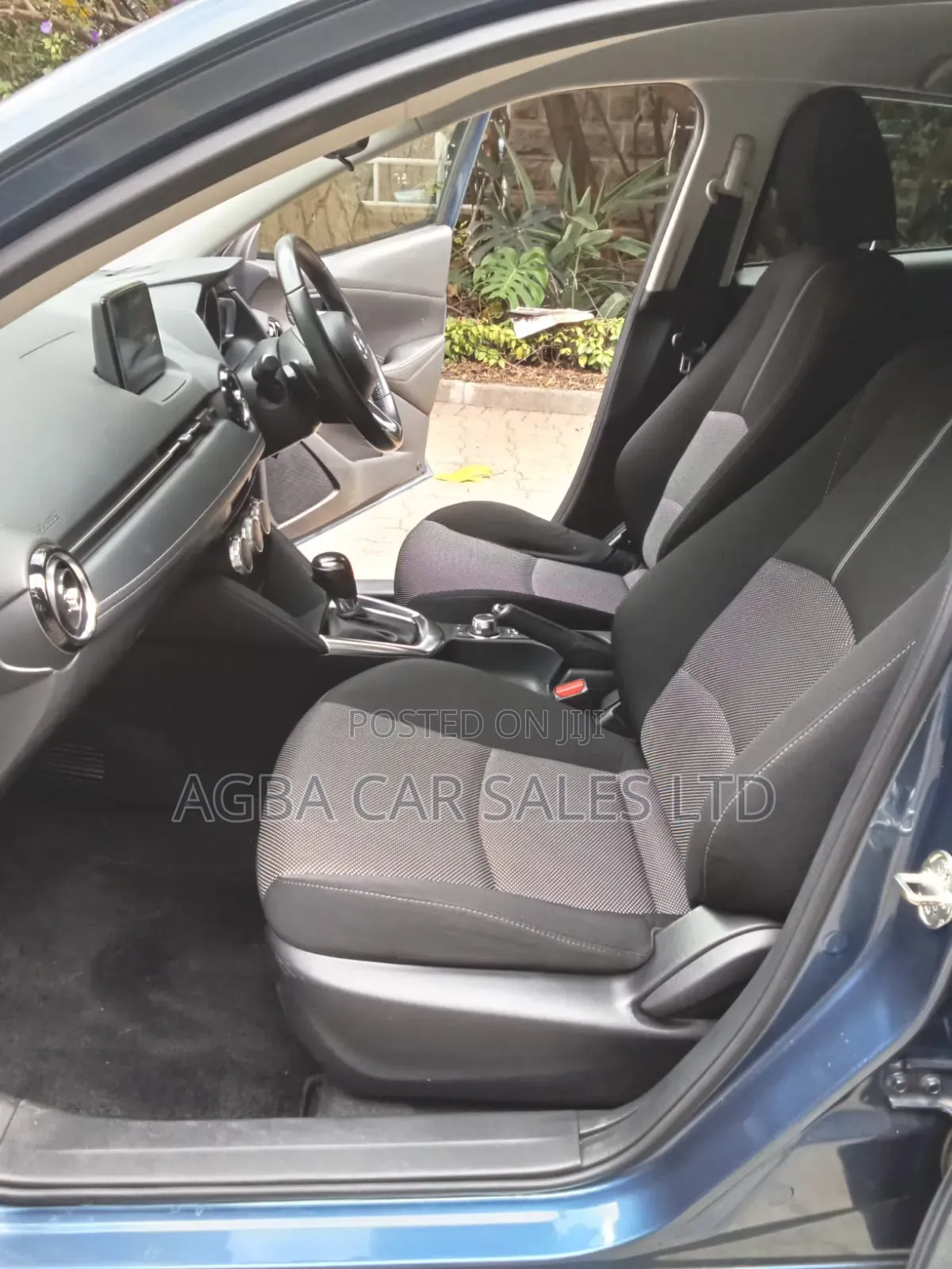 Mazda Demio 2017 Blue