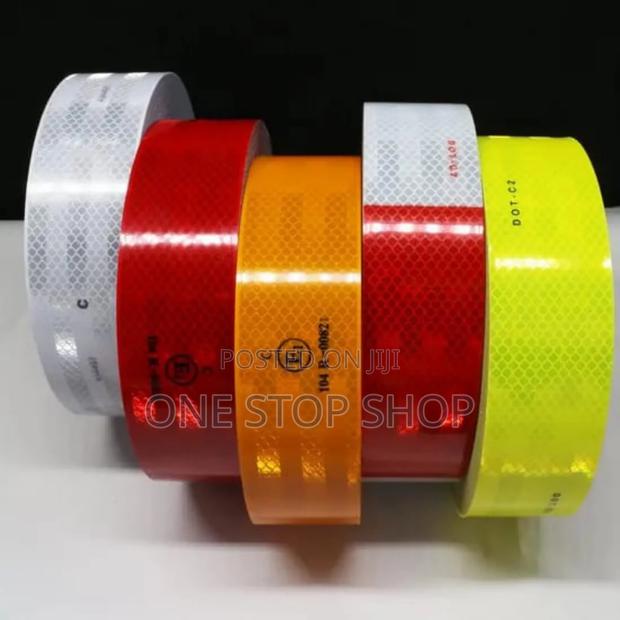 3m Flexible Vehicle Marking Reflective Tape - thumbnail 2