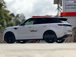 Land Rover Range Rover Sport SE 2024 White