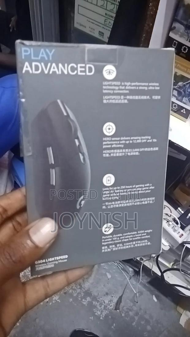 Logitech G304 Wireless Mouse - thumbnail 2