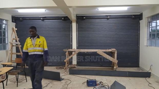Manual Roller Door for Warehouse Security - thumbnail 2