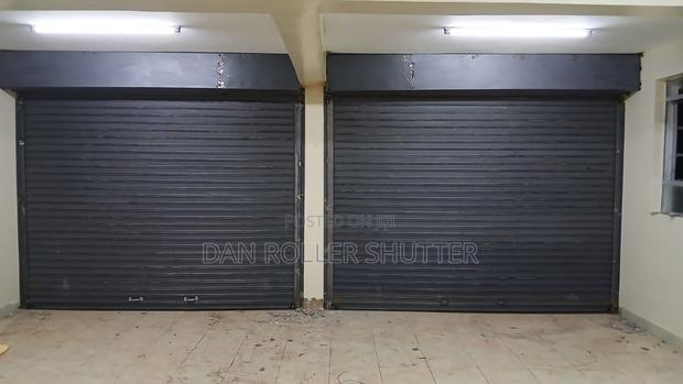 Manual Roller Door for Warehouse Security