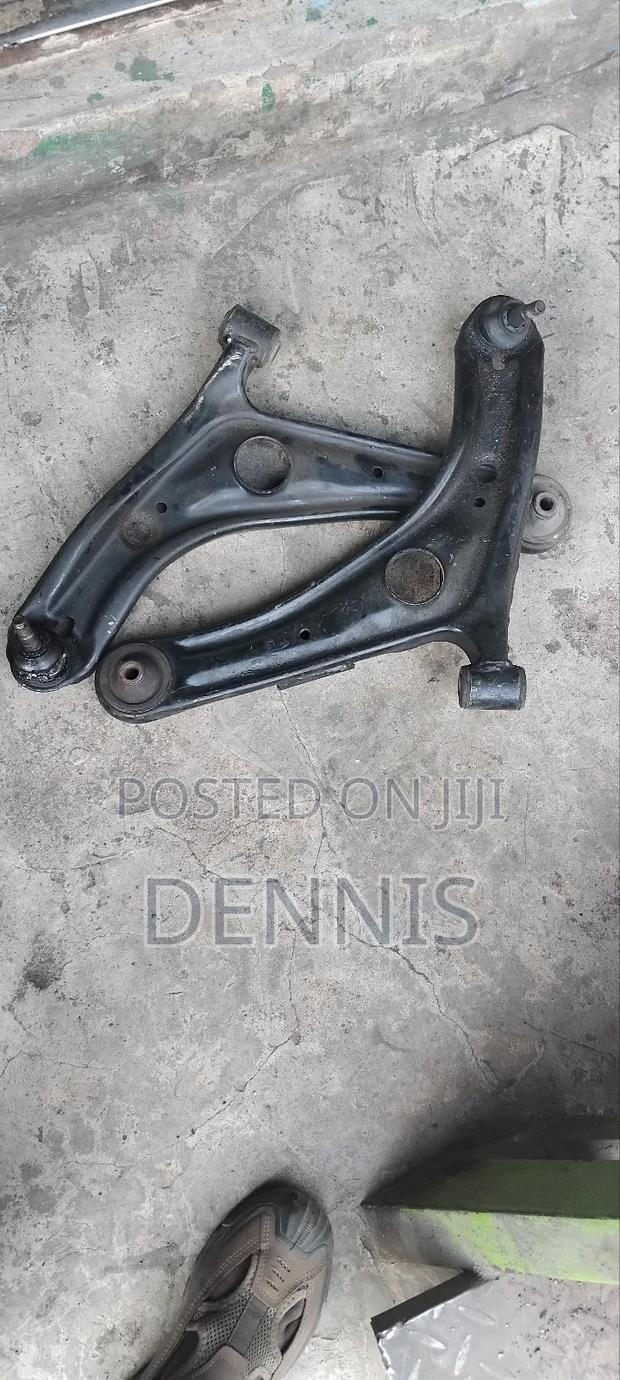 Control Arm Probox Ex Japan - thumbnail 2