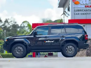 New Toyota Land Cruiser Prado 2.8 2024 Black