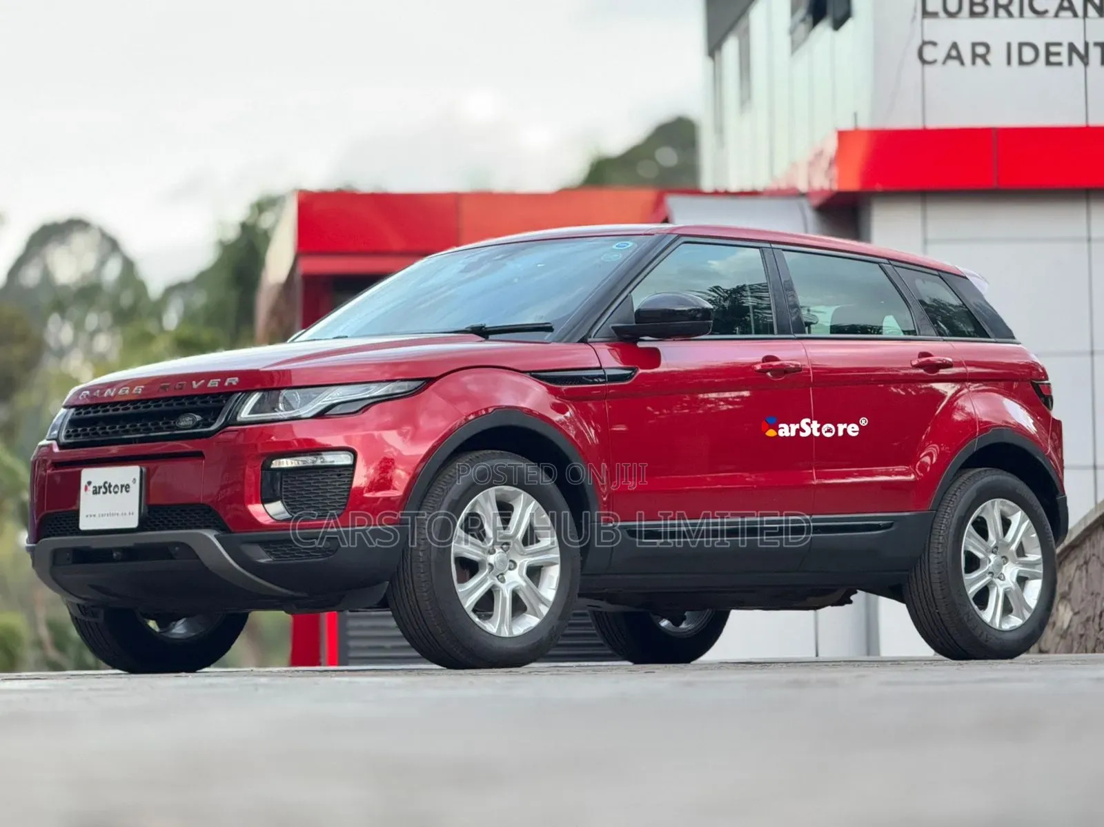 Land Rover Range Rover Evoque SE 4x4 5-Door 2017 Red