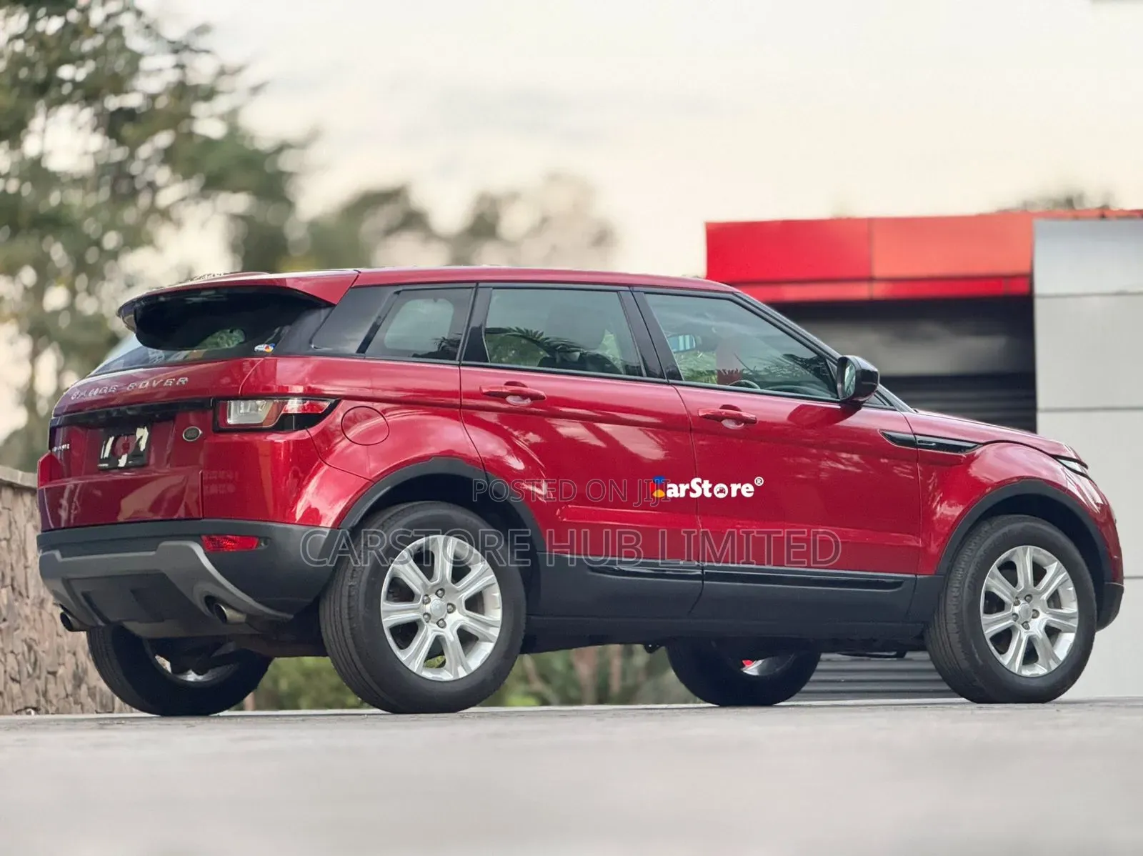 Land Rover Range Rover Evoque SE 4x4 5-Door 2017 Red