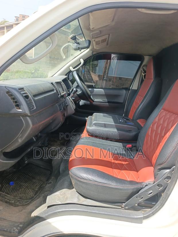 Toyota HiAce 2016 White - thumbnail 10