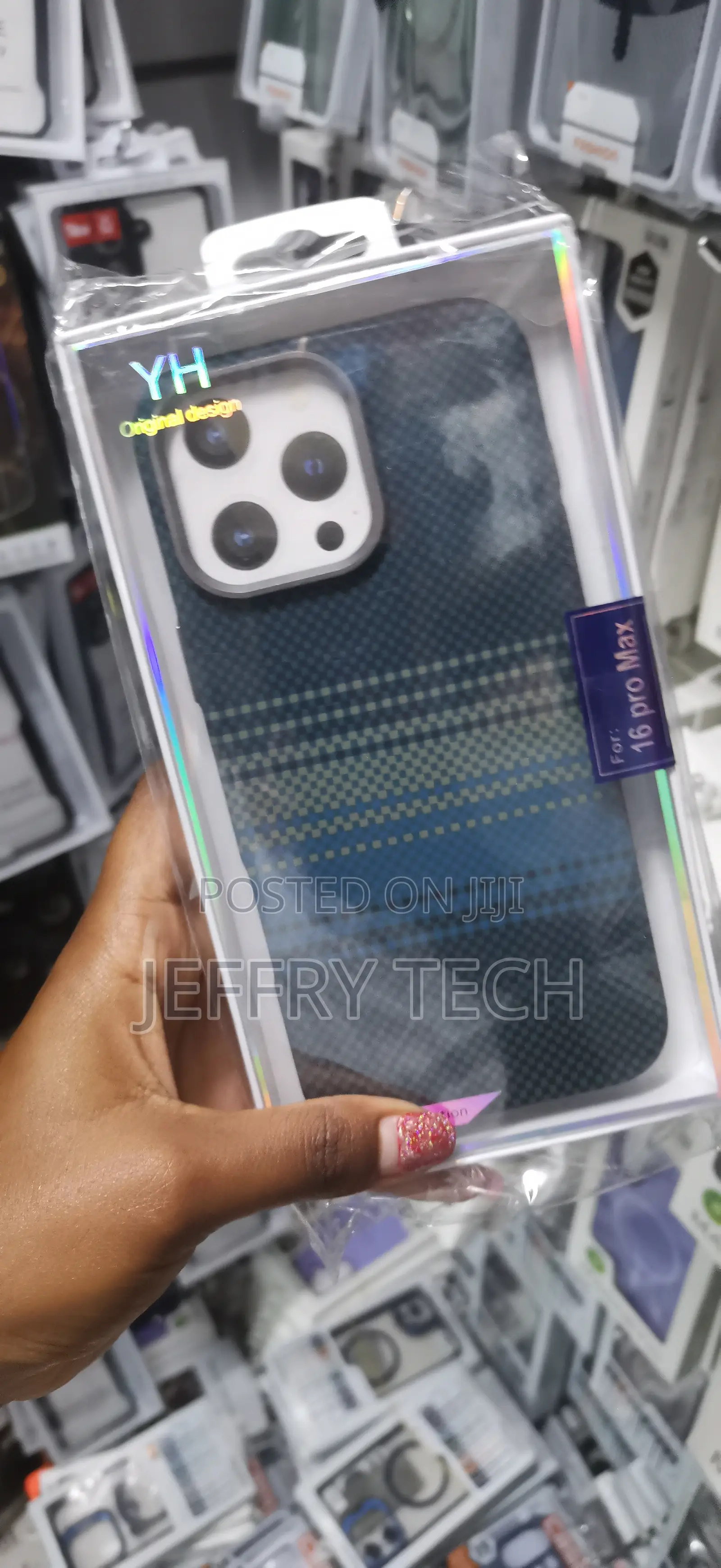 Xauri Real Carbon Fiber Case for iPhone 16 Pro Max With Magsafe