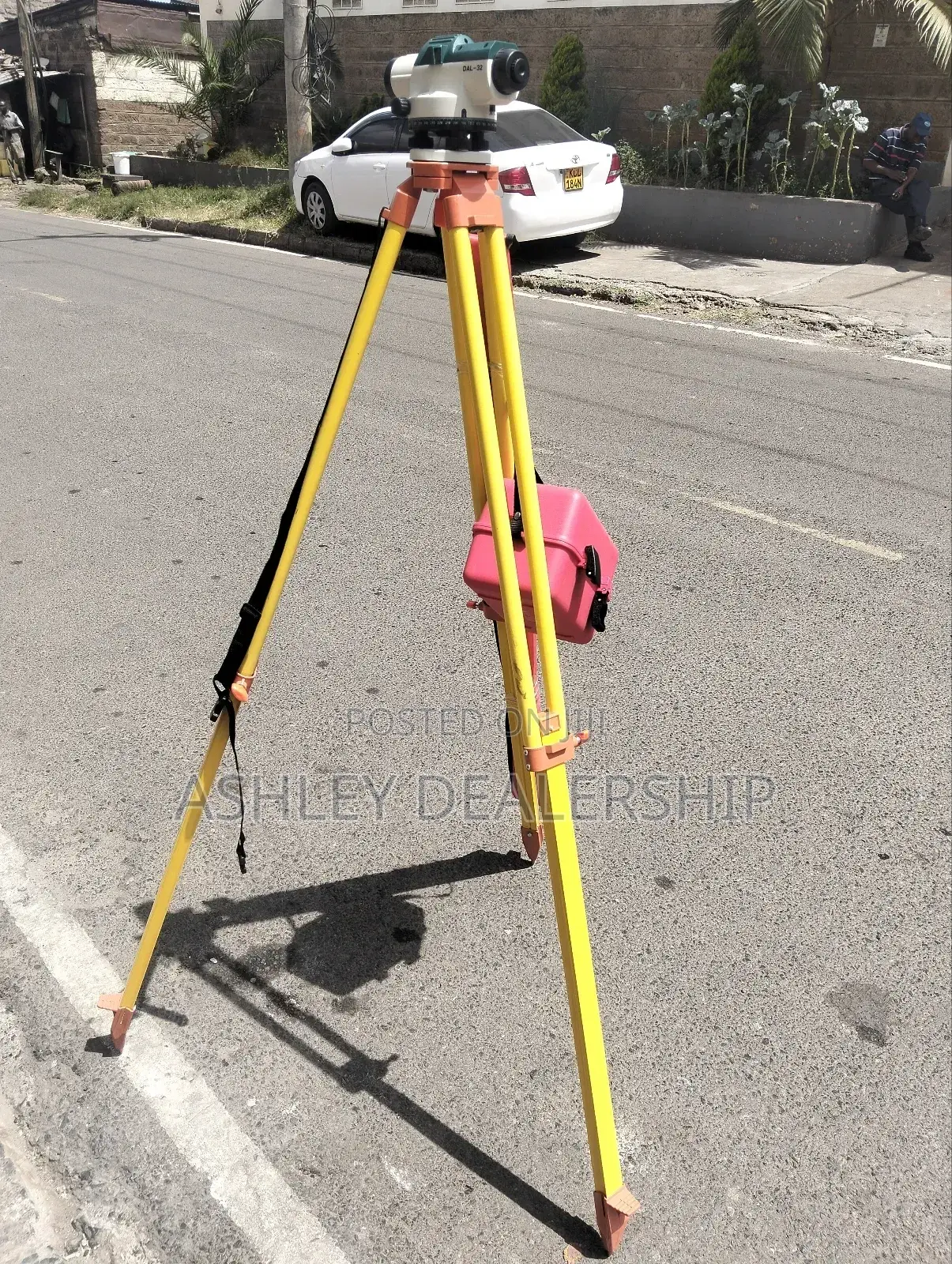 Dumpy Level Machine