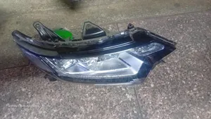 Outlander 2018 Headlight Xenon.