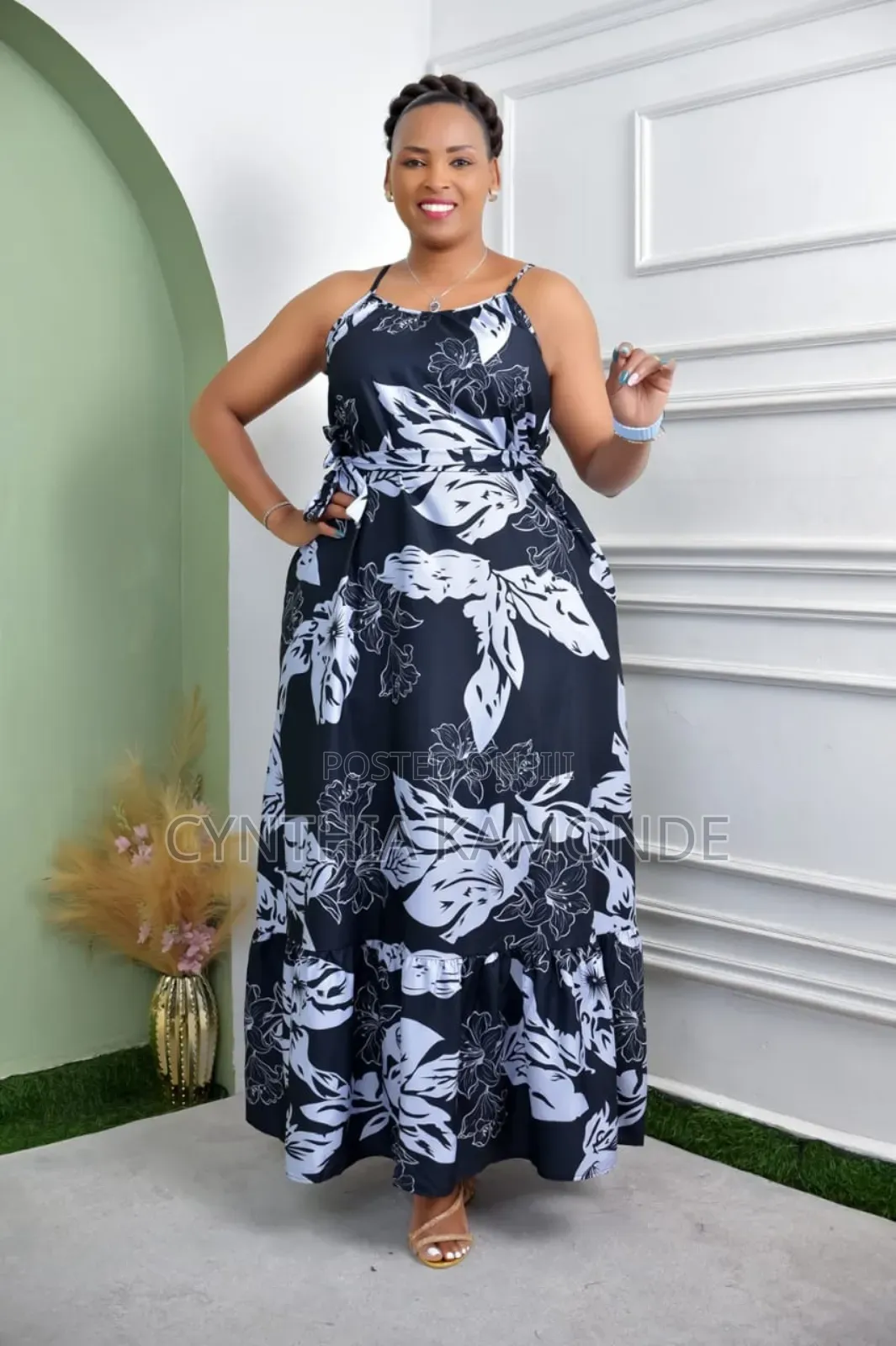 Luxury Sleeveless Maxi Dress