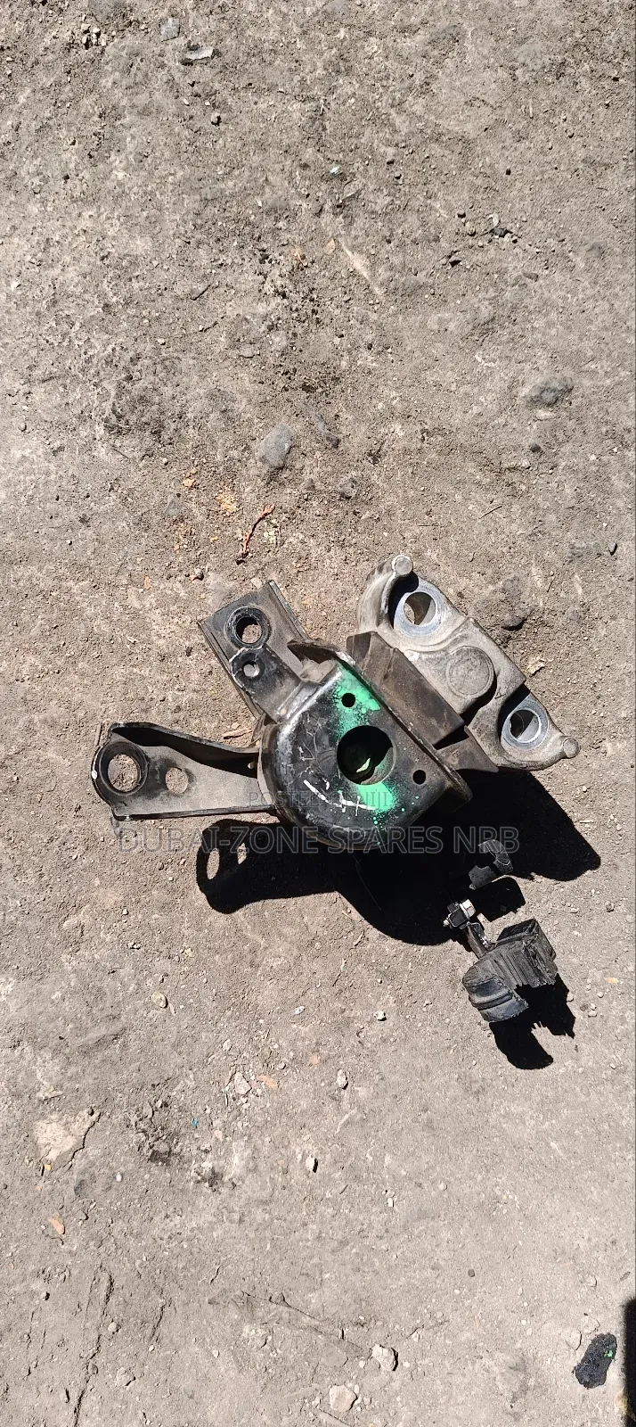 Noah, Voxy 3xr Engine Mounts.