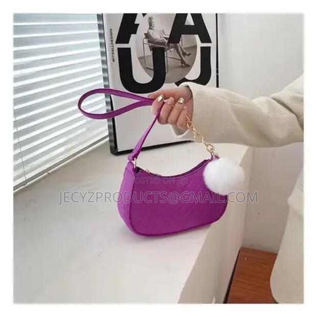 Mini Shoulder Bags - thumbnail 7