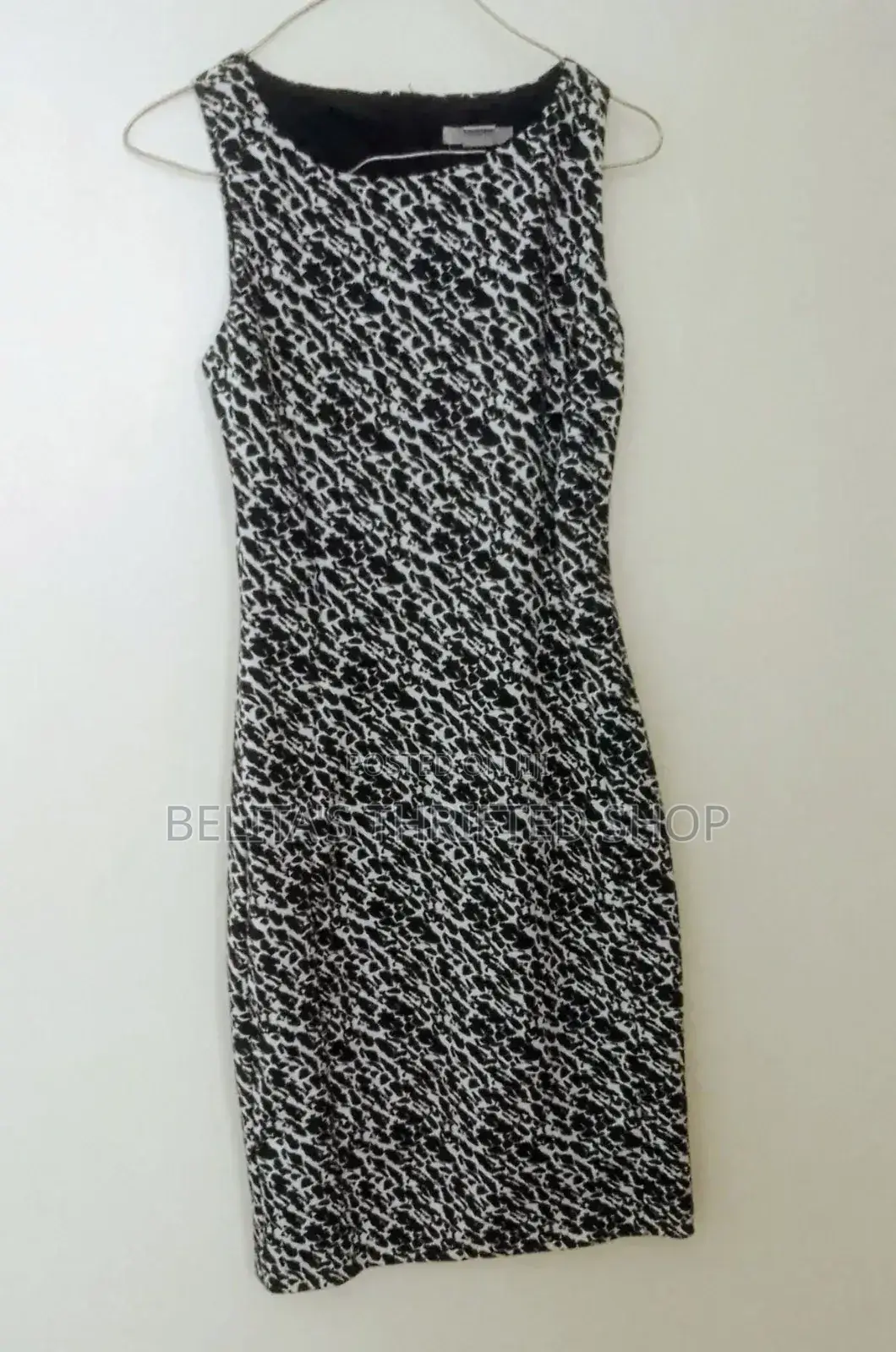 Short Sleeveless Dress