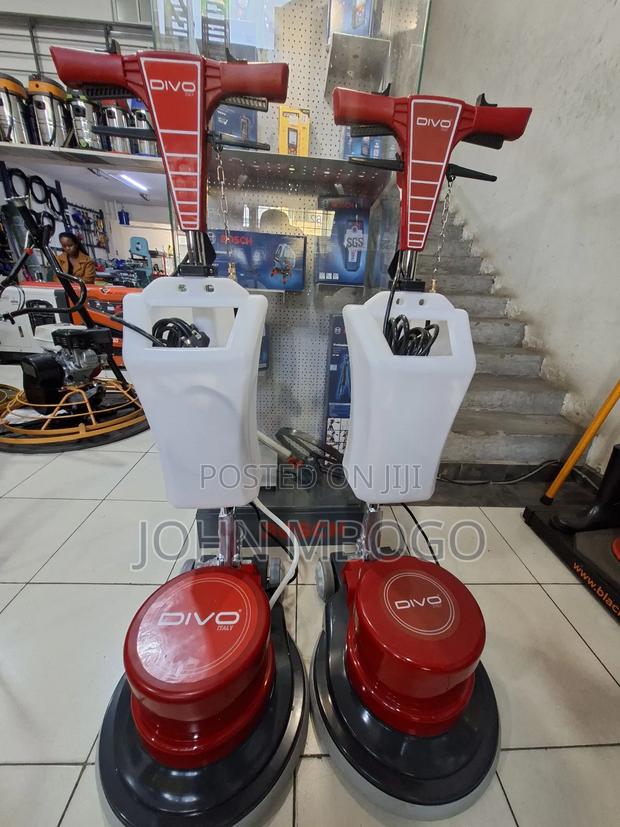 Floor Scrubber /Carpet Cleaner . - thumbnail 3