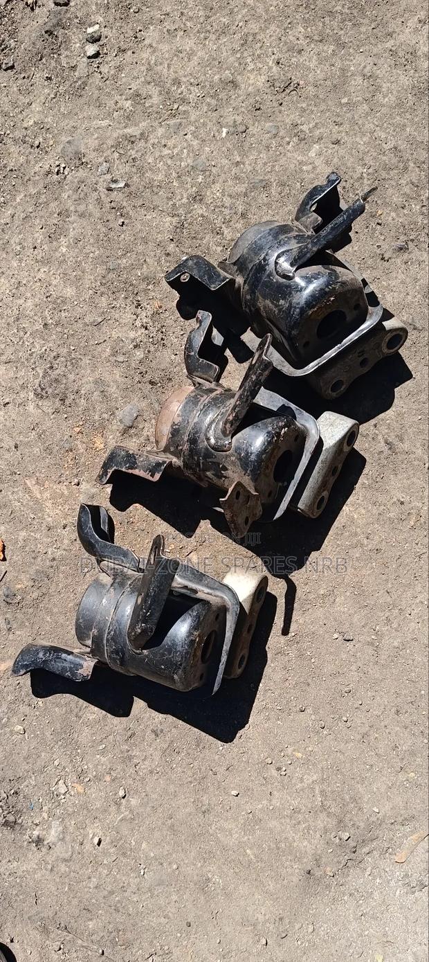 2zr,1nz Premio 260, Allion 260, Auris ,Rumion,Engine Mounts. - thumbnail 4