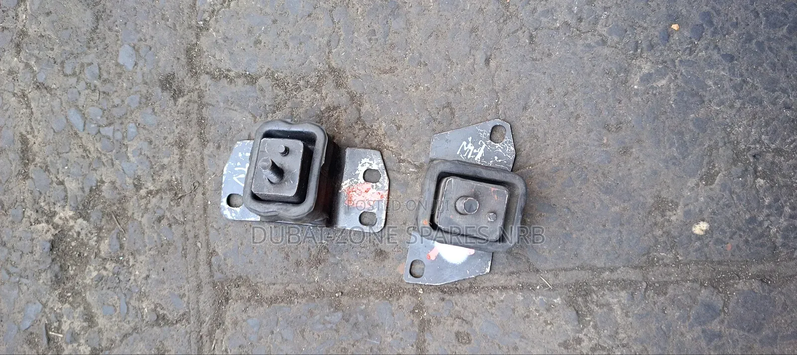 Right & Left Engine Mounts Rush,Cami.