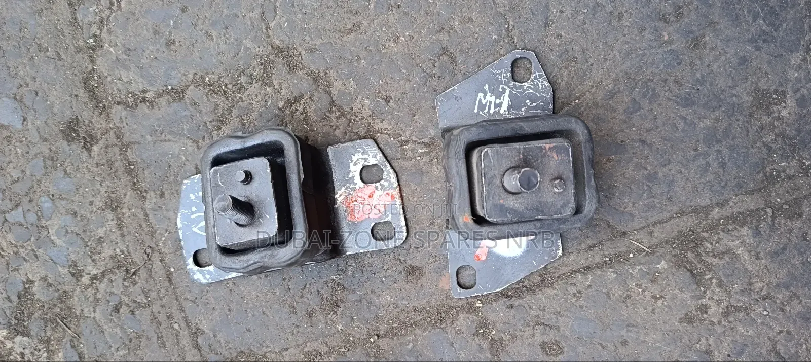Right & Left Engine Mounts Rush,Cami.