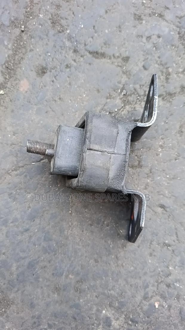 Right & Left Engine Mounts Rush,Cami. - thumbnail 7