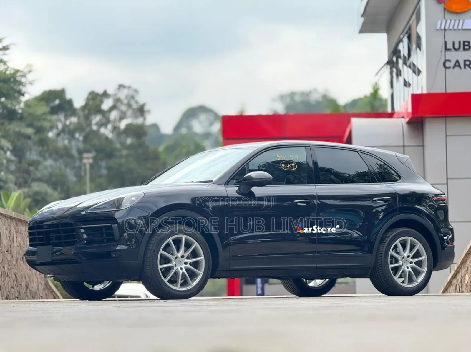 Porsche Cayenne Base AWD 2019 Blue