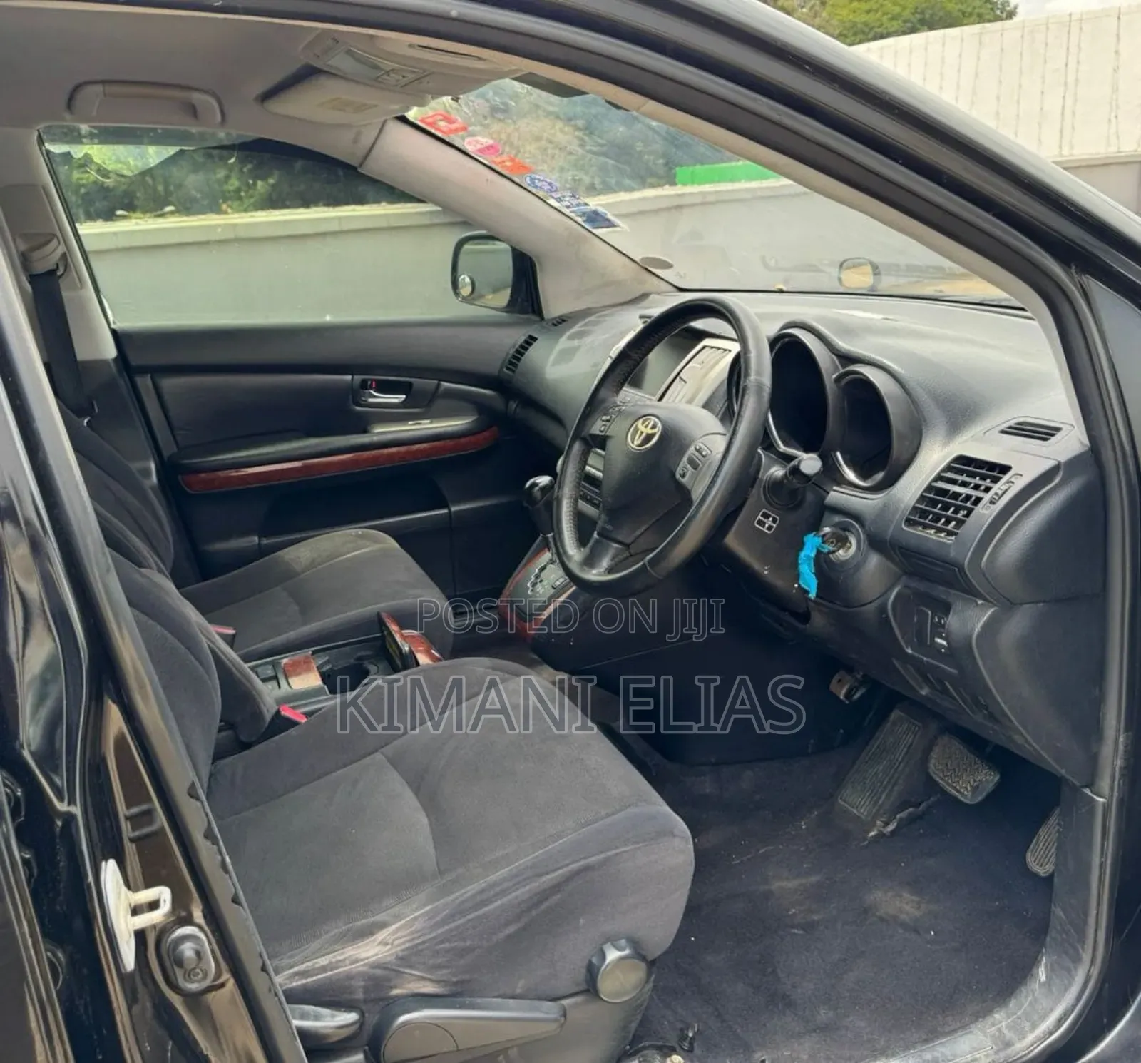 Toyota Harrier 2.4 2010 Black