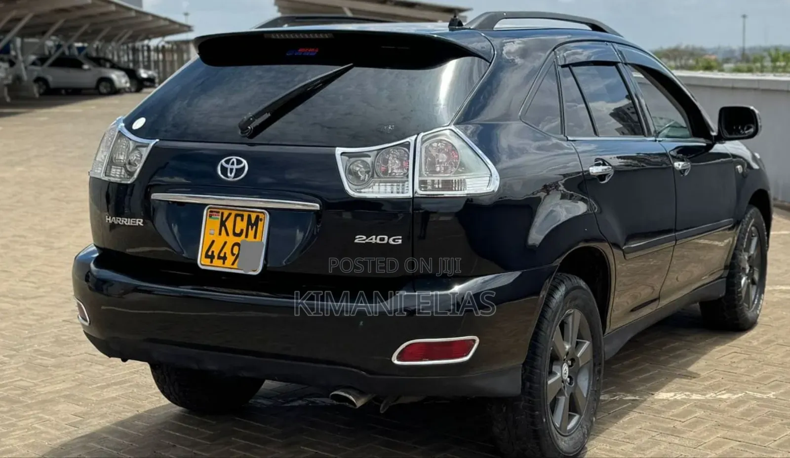 Toyota Harrier 2.4 2010 Black