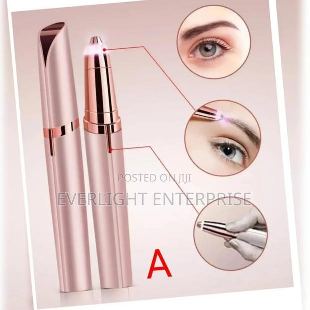 Battery Powered Flawless Facial Hair Shaver and Eye Brow Shaper