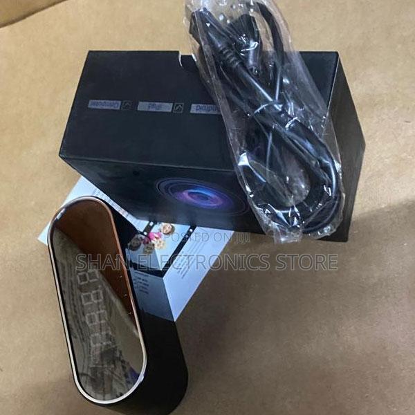 Table Clock Hidden Camera Detector With Clock Hd 1080p Wifi Nanny Cam - main view