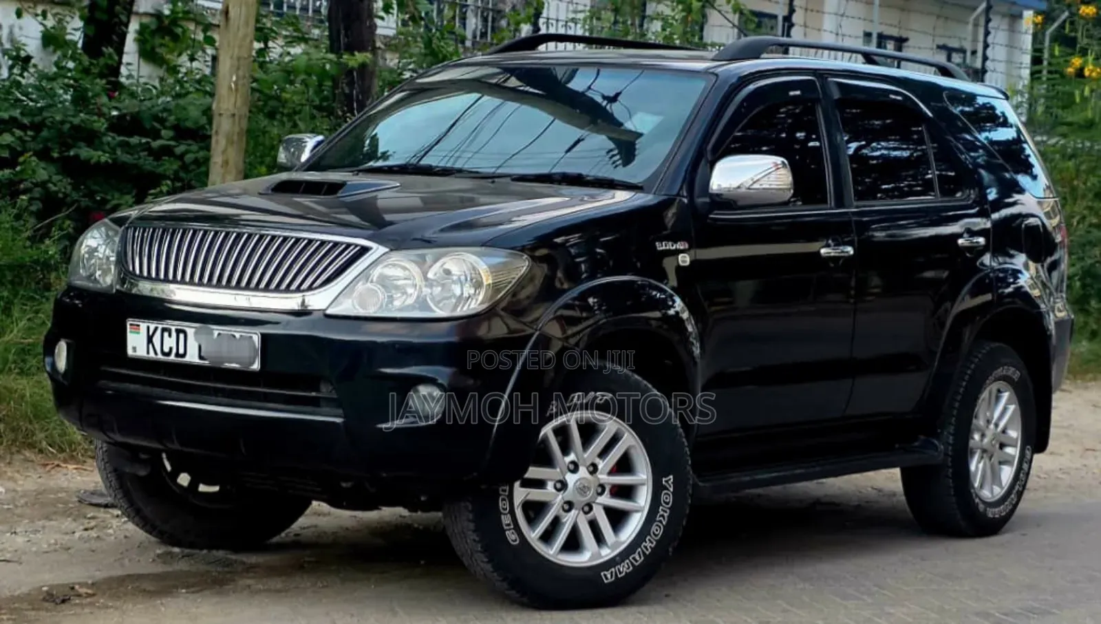 Toyota Fortuner 2015 Black