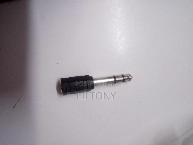 3.5mm Jack to Female 2.5mm Jack - main view