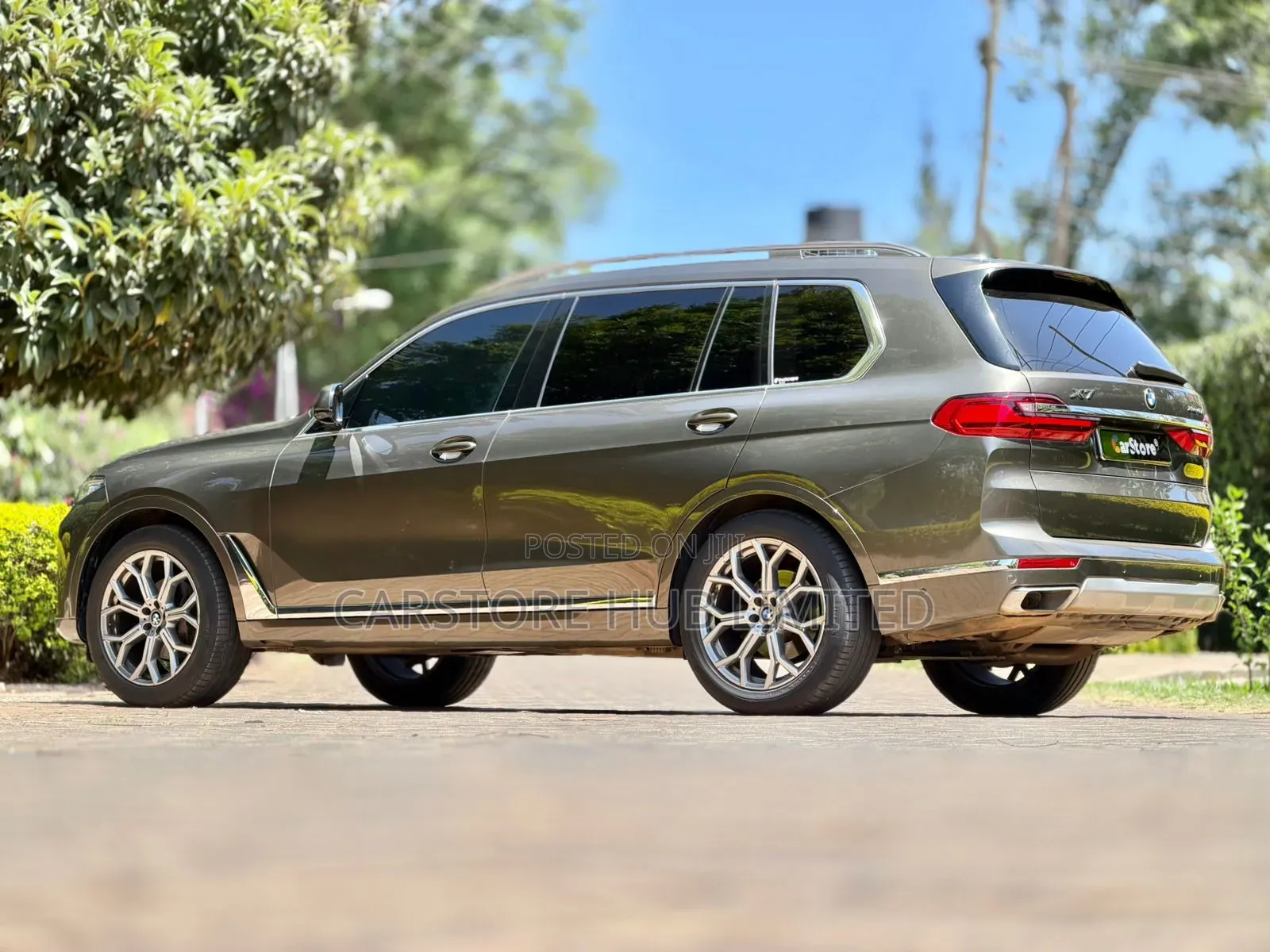 BMW X7 xDrive40i 2021 Green