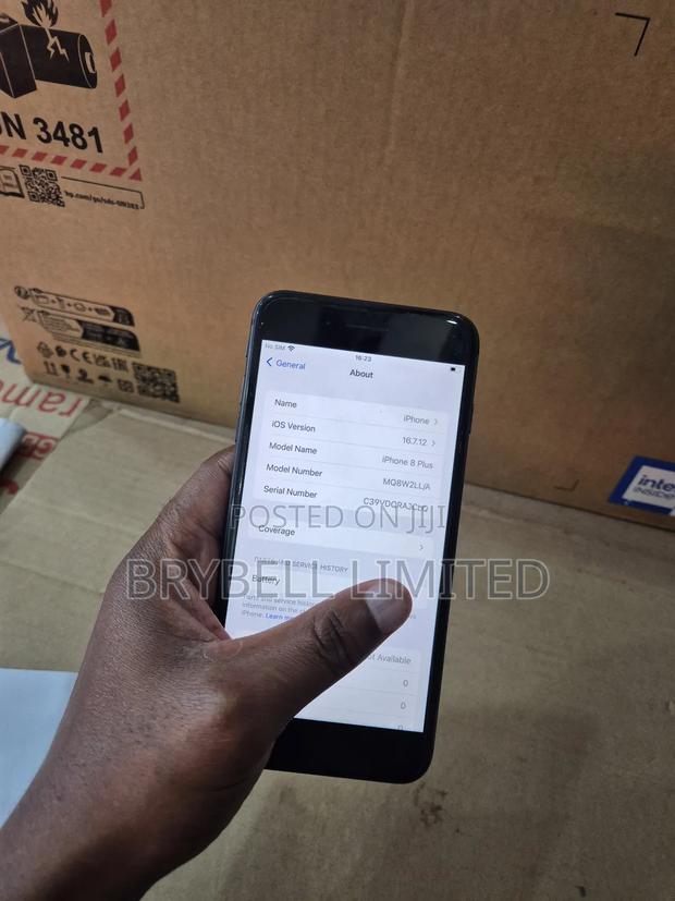 Apple iPhone 8 Plus 256 GB Black - thumbnail 6